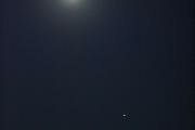 Пепельный свет Луны и Юпитер со спутниками